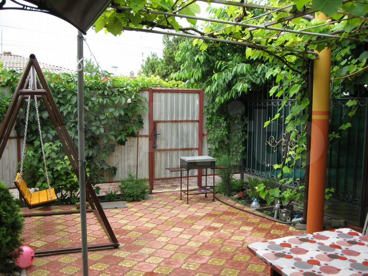 Дом 52 м² на участке 1 сот.