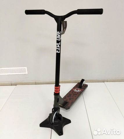 Трюковой самокат Booger deluxe