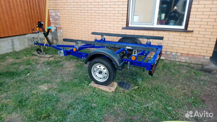 Прицеп для лодок и гидроциклов