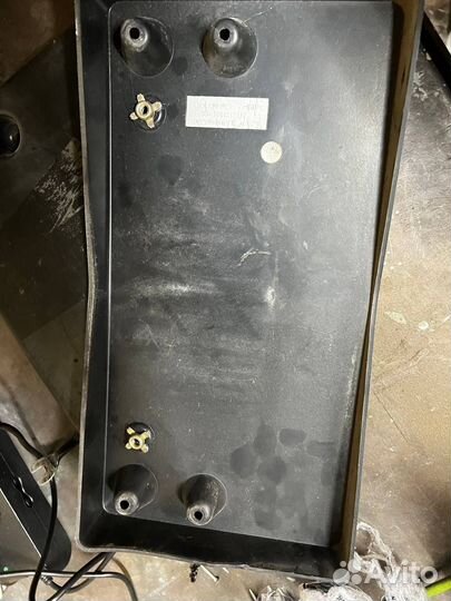 Накладка номера amg w211