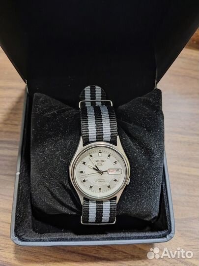 Часы seiko 5 automatic