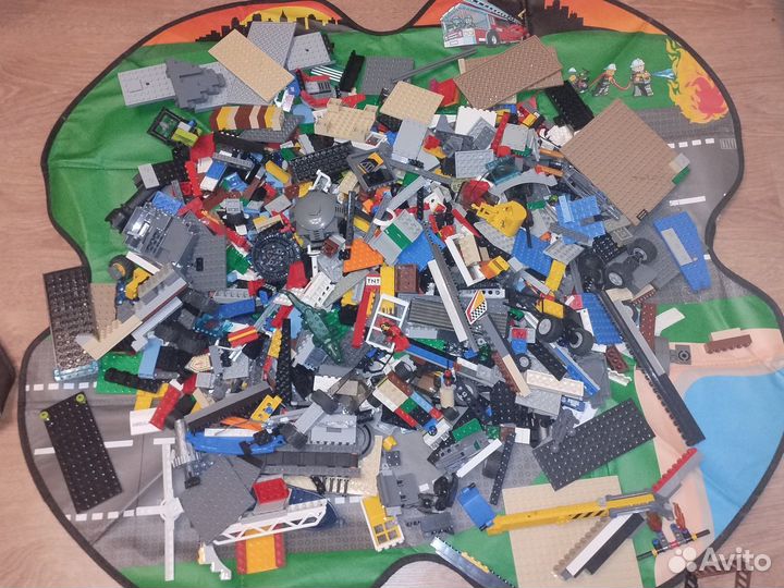 Lego много деталей+Чехол-коробка