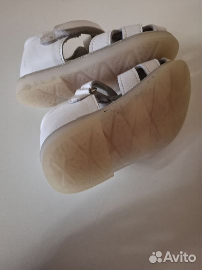 Сандалии для девочки 22 размер
