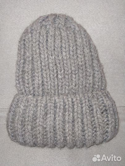 Шапка женская вязаная