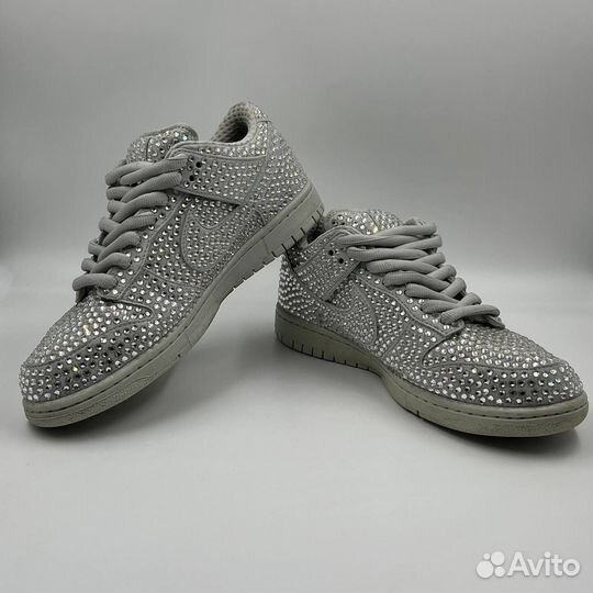 Кроссовки Nike Dunk Low x Swarovski 10us