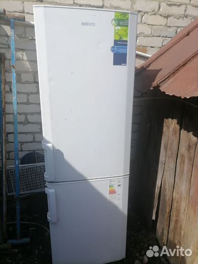 Холодильник на запчасти