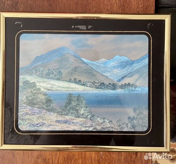 Картинка в рамке под стеклом голографическая