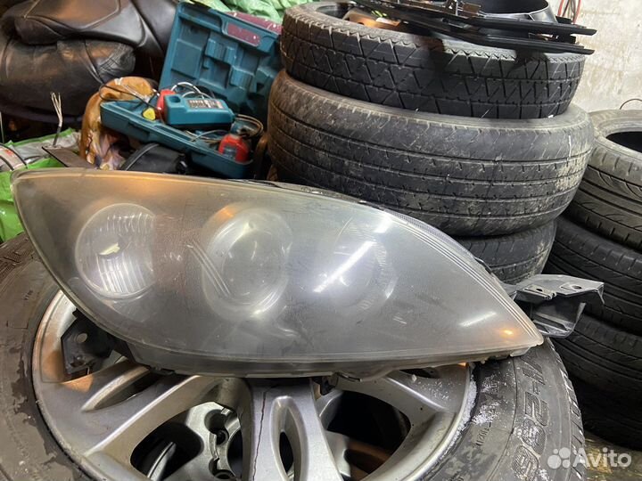 Фара правая mazda 3 bk