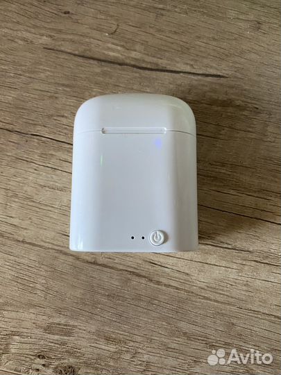 Беспроводные bluetooth наушники в ассортименте