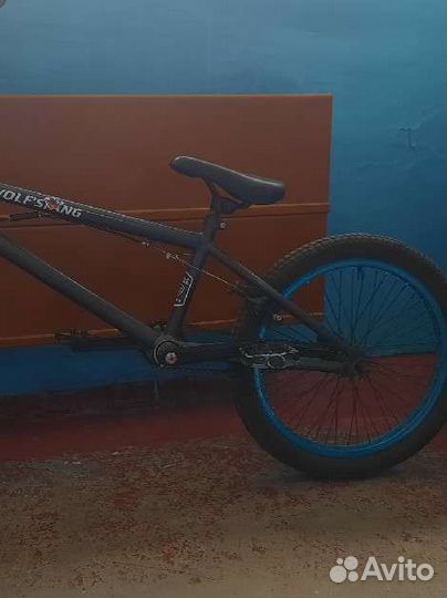 Трюковой велосипед BMX б/у