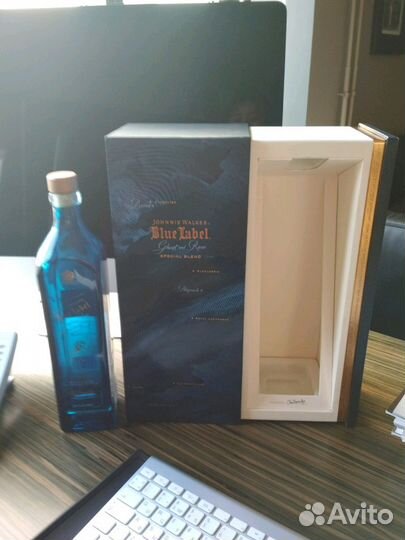 Бутылка от виски Jonnie Walker