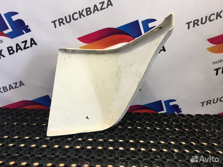 Спойлер кабины верхний правый Daf XF105