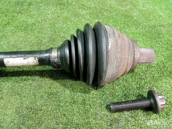 Привод передний левый Volkswagen Jetta 5 cavd