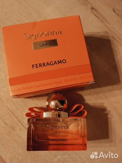 Парфюмерная вода Signorina Unica Ferragamo