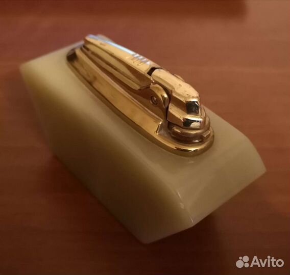 Зажигалка настольная