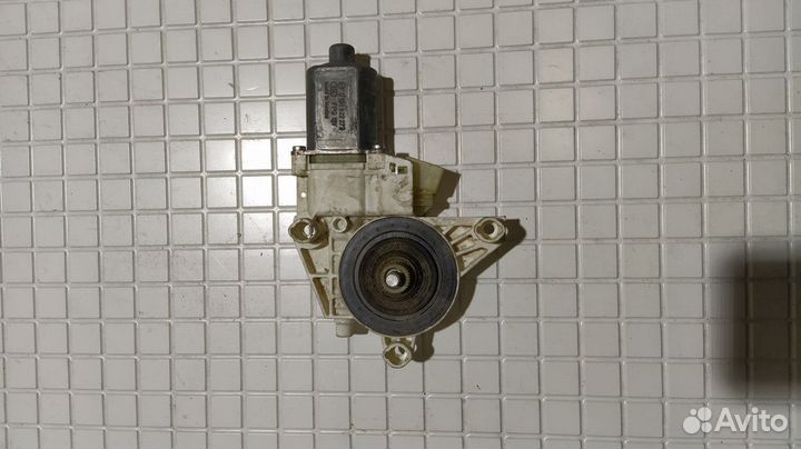 Моторчик стеклоподъемника Mercedes W164