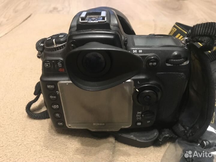 Полнокадровый Nikon D700 Body FX