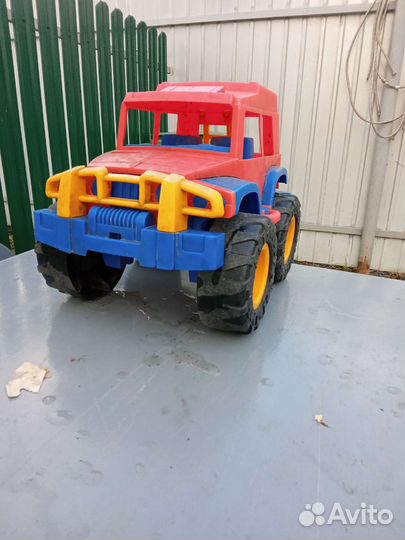 Внедорожник