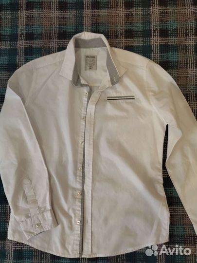 Сорочки белые для мальчика на 11-12 лет