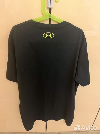 Футболка under armour