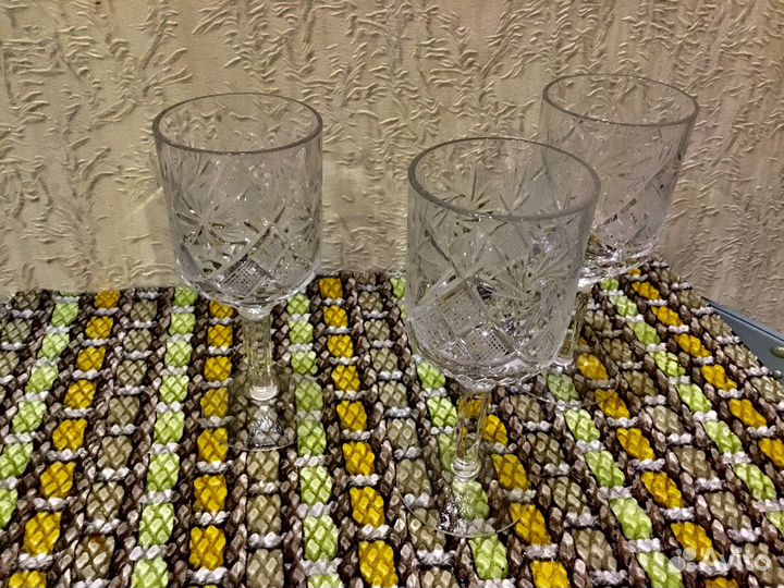 Хрустальные рюмки,фужеры