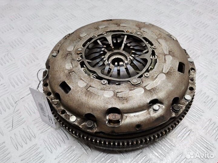 Маховик для Volkswagen Passat 6