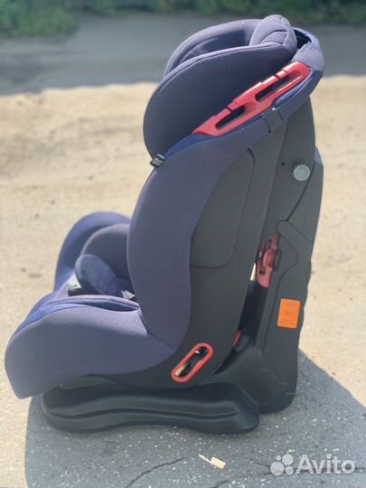 Детское автокресло от 0 до 25 кг