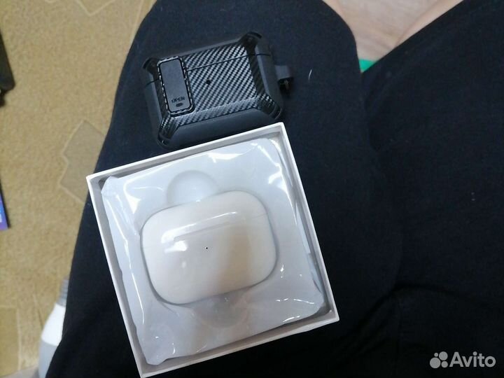 Продам airpods pro 2, паль