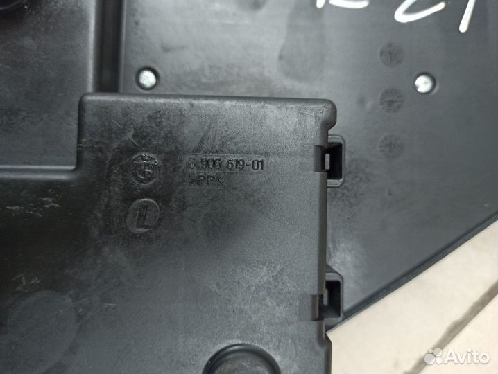 Блок предохранителей BMW 5-серия E60/61