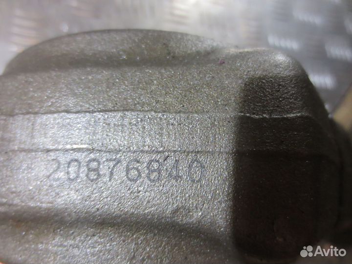 Шатун Volvo 20876840