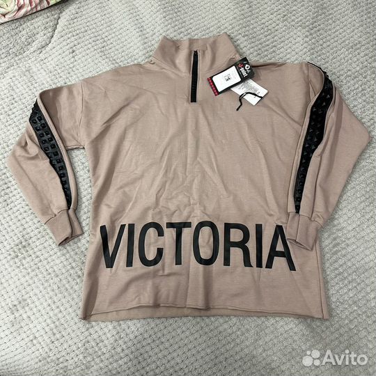 Спортивный костюм женский