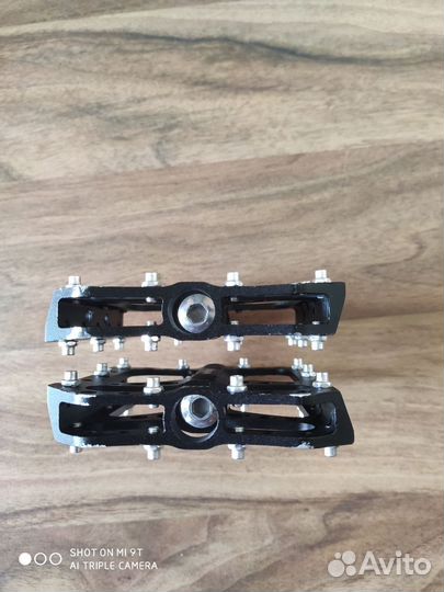 Педали Wellgo B-143 почти новые