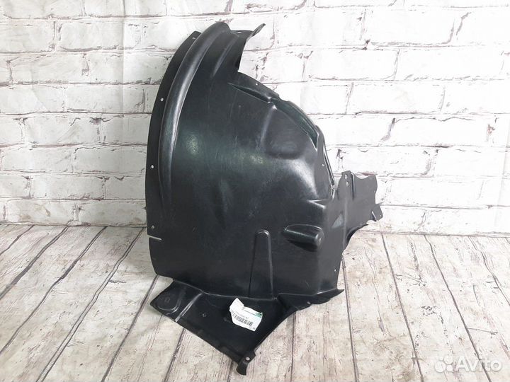 Подкрылок передний левый BMW X6 E71