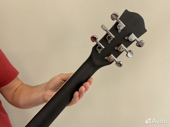 Акустическая полноразмерная гитара Elitaro