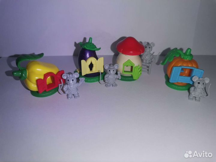 Серии киндер-сюрприз Кошки и Мышки в домиках