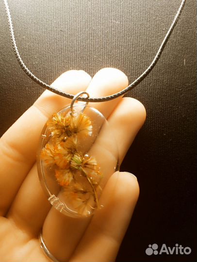 Брелки и подвески из эпоксидной смолы