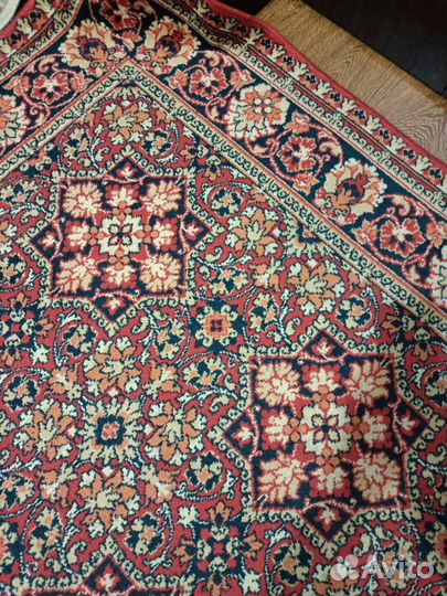 Ковер бу шерстяной