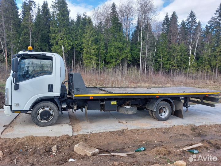 Isuzu Elf (N-series), 2012