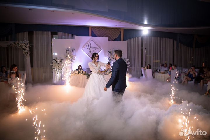 Ведущий и диджей на свадьбу и юбилей