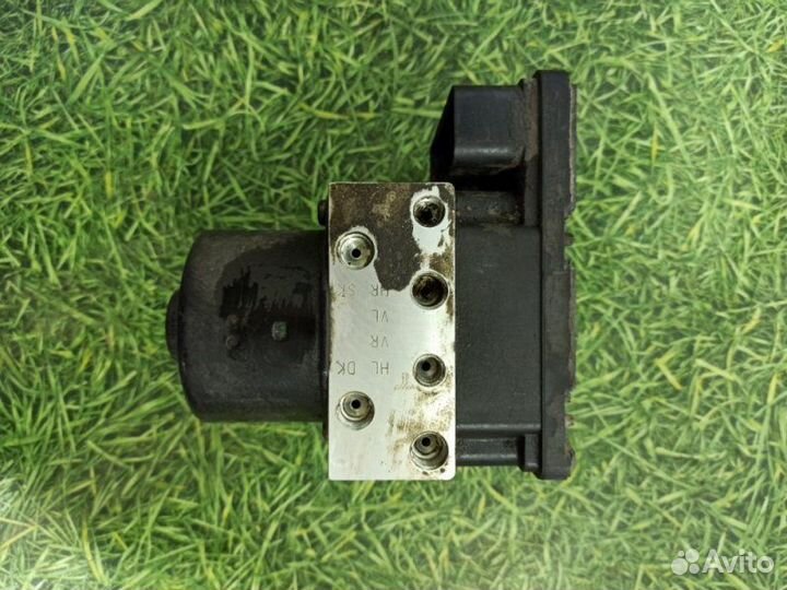 Блок ABS Volkswagen Touareg кроссовер 3.2 V6