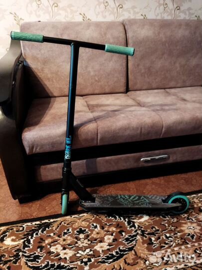 Трюковой самокат