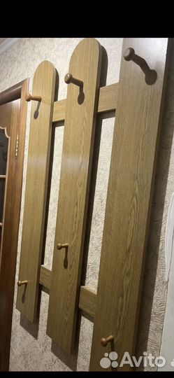 Вешалка в прихожую