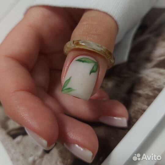 Маникюр с покрытием