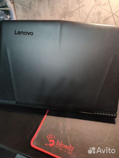 Lenovo legion y520