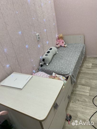 Детская кроватка с пеленальным комодом