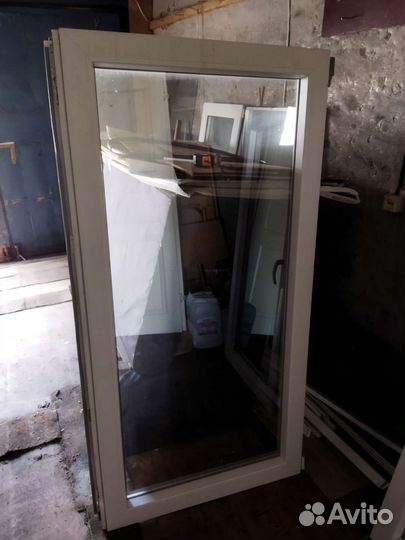 Окна, стекла, рамы пластиковые