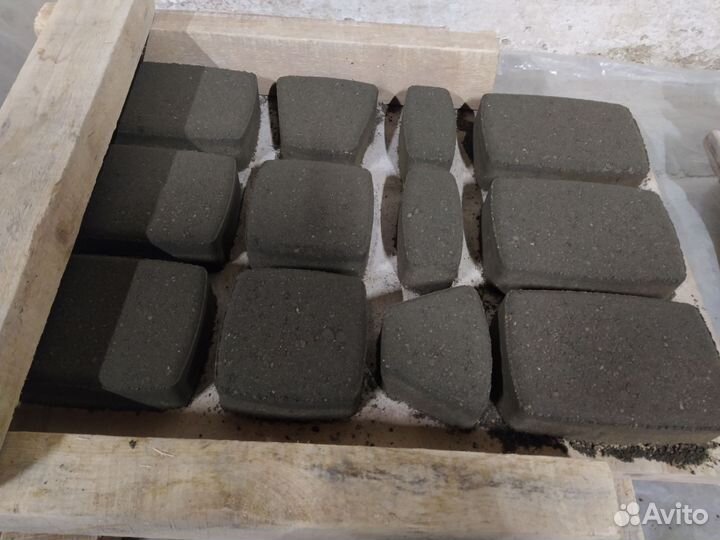 Комплект пуансон-матрица