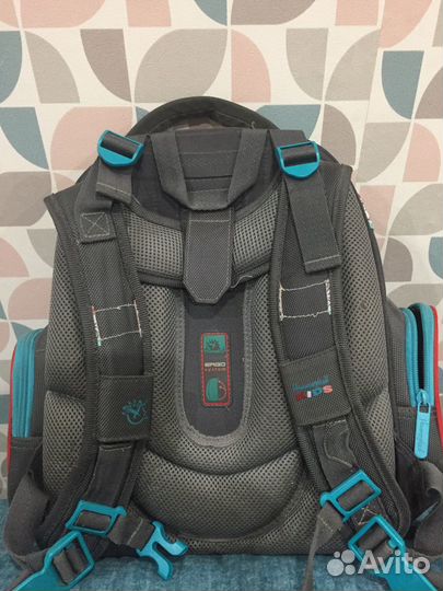 Рюкзак школьный для девочки 1 класс