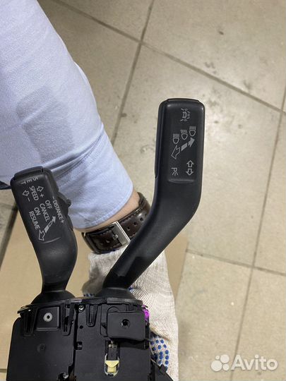 Подрулевой переключатель Passat CC