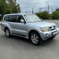 Mitsubishi Pajero 3.0 AT, 2004, 400 000� км, с пробегом, цена 950 000 руб.